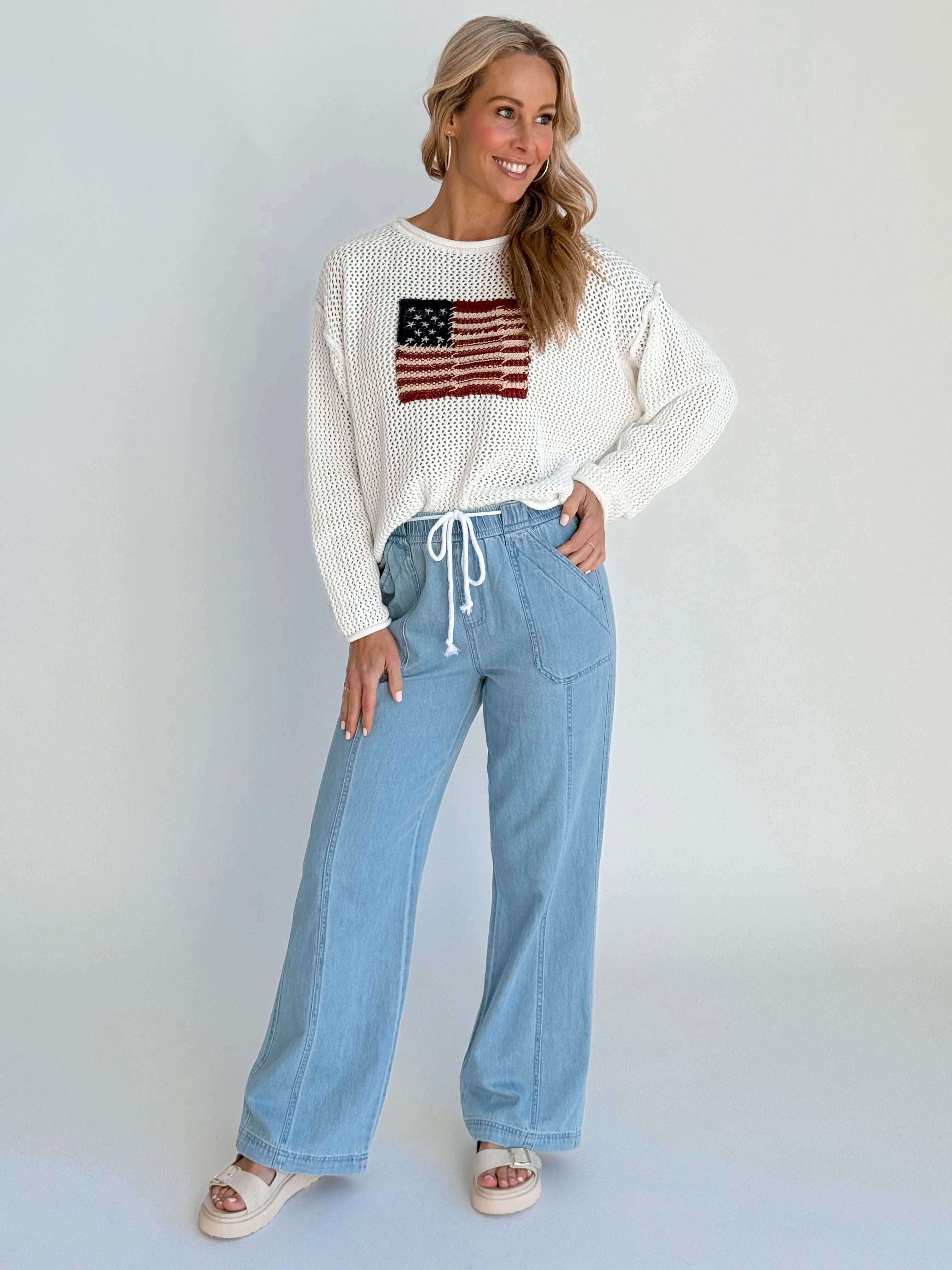 Vintage Flag Sweater - IVORY - willows clothing SWEATER
