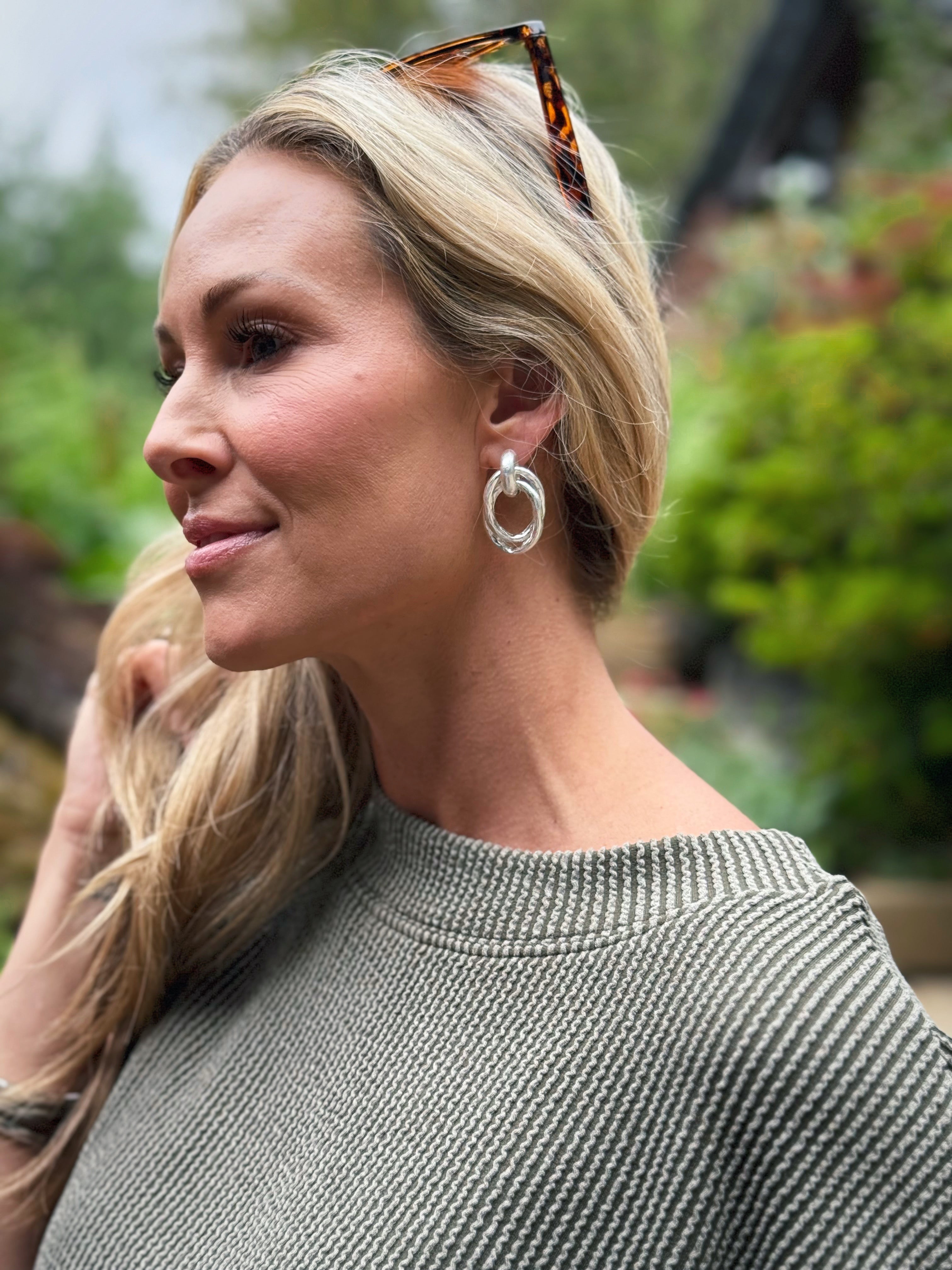 WRAPPED OPEN STUD EARRING - SILVER - willows clothing EARRINGS