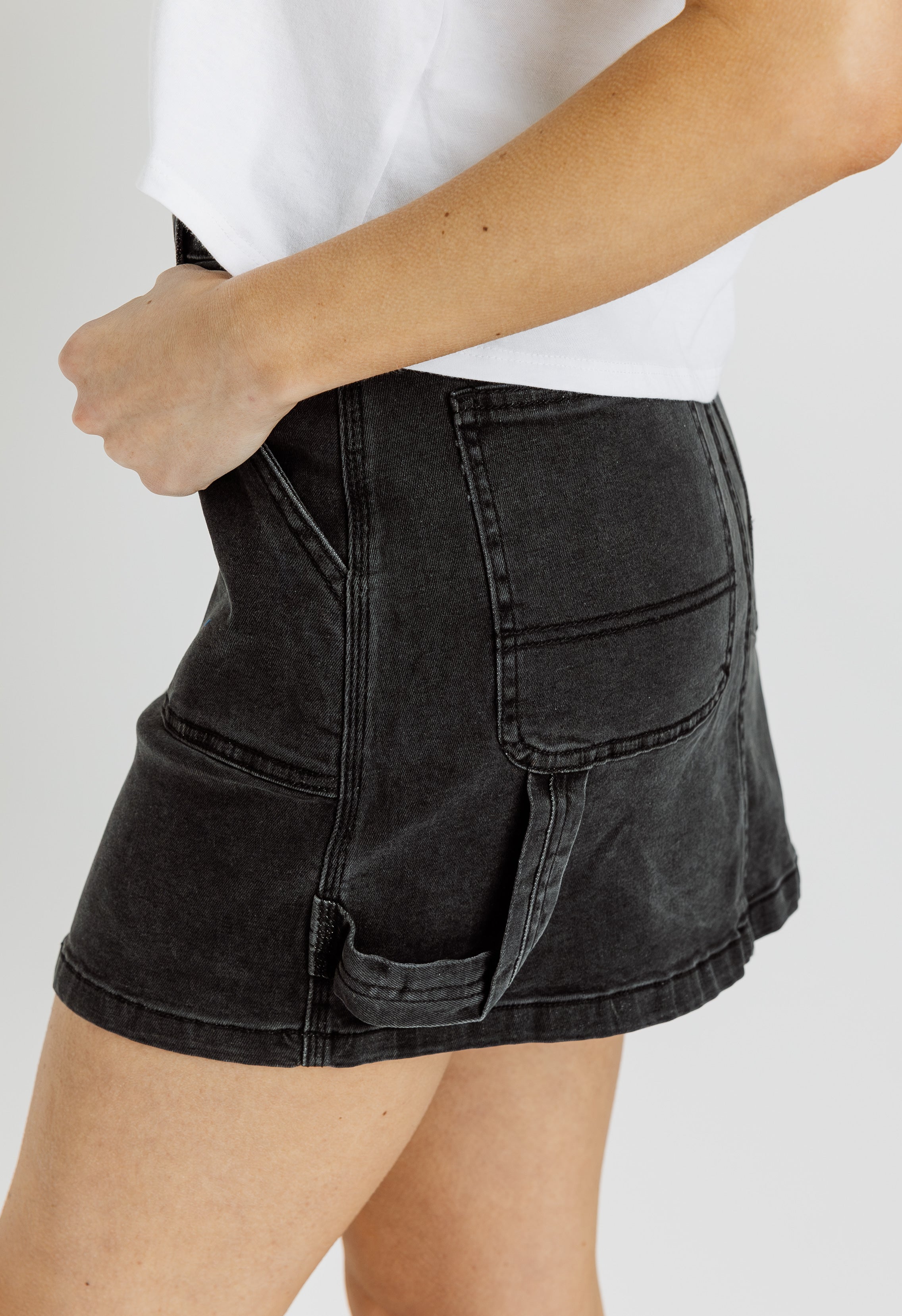 Benny Mini Skirt - BLACK - willows clothing short skirt