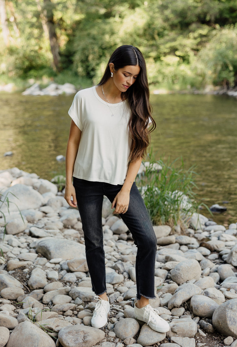Braelynn Jean - BLACK (DELTA DAWN) - willows clothing Straight Leg