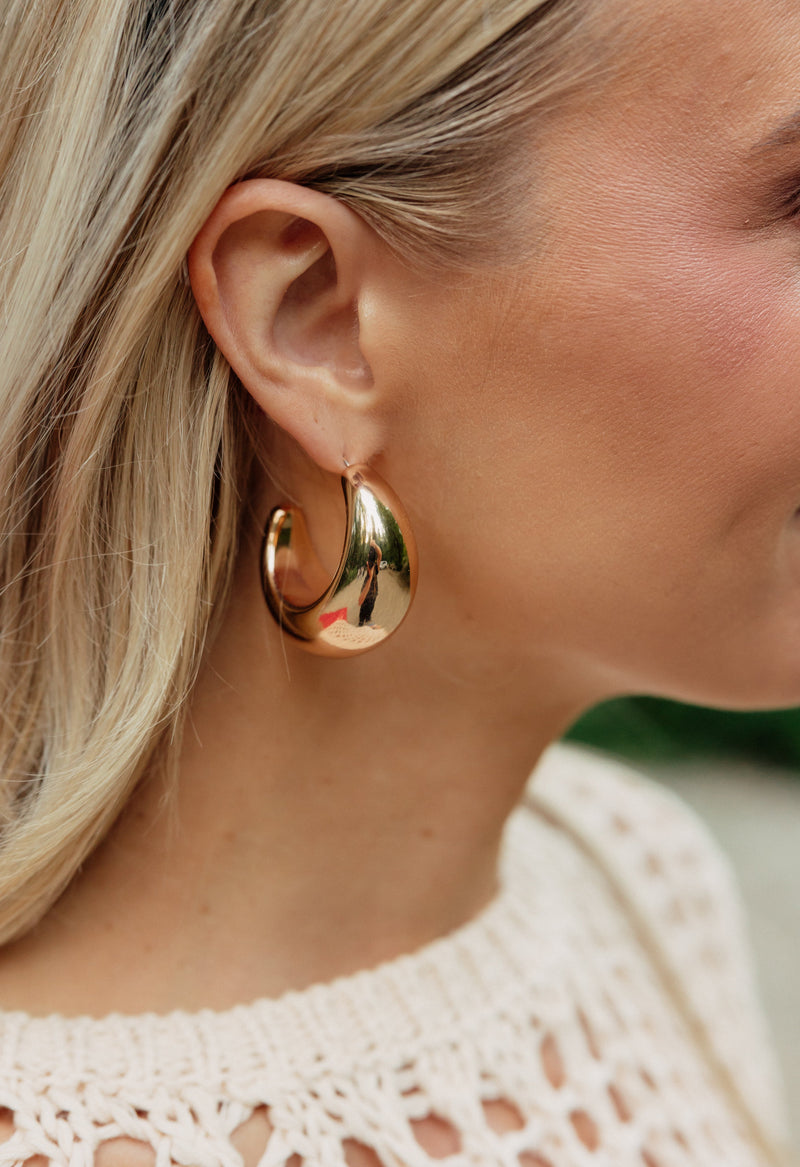 Emelia Hoops - GOLD - willows clothing Earrings