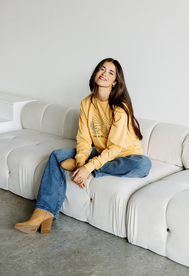 Live in the Moment Pullover - MUSTARD - willows clothing SWEATSHIRT