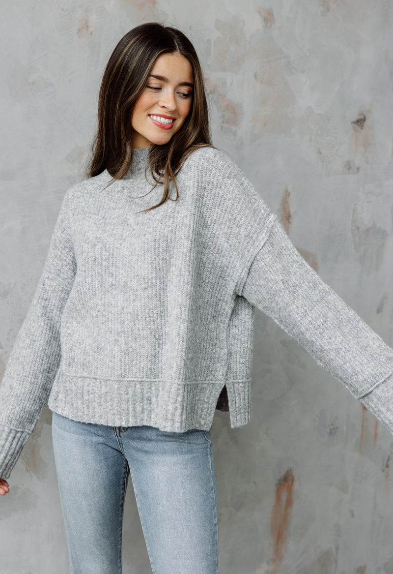 Mellow Sweater - LIGHT GREY - willows clothing SWEATER