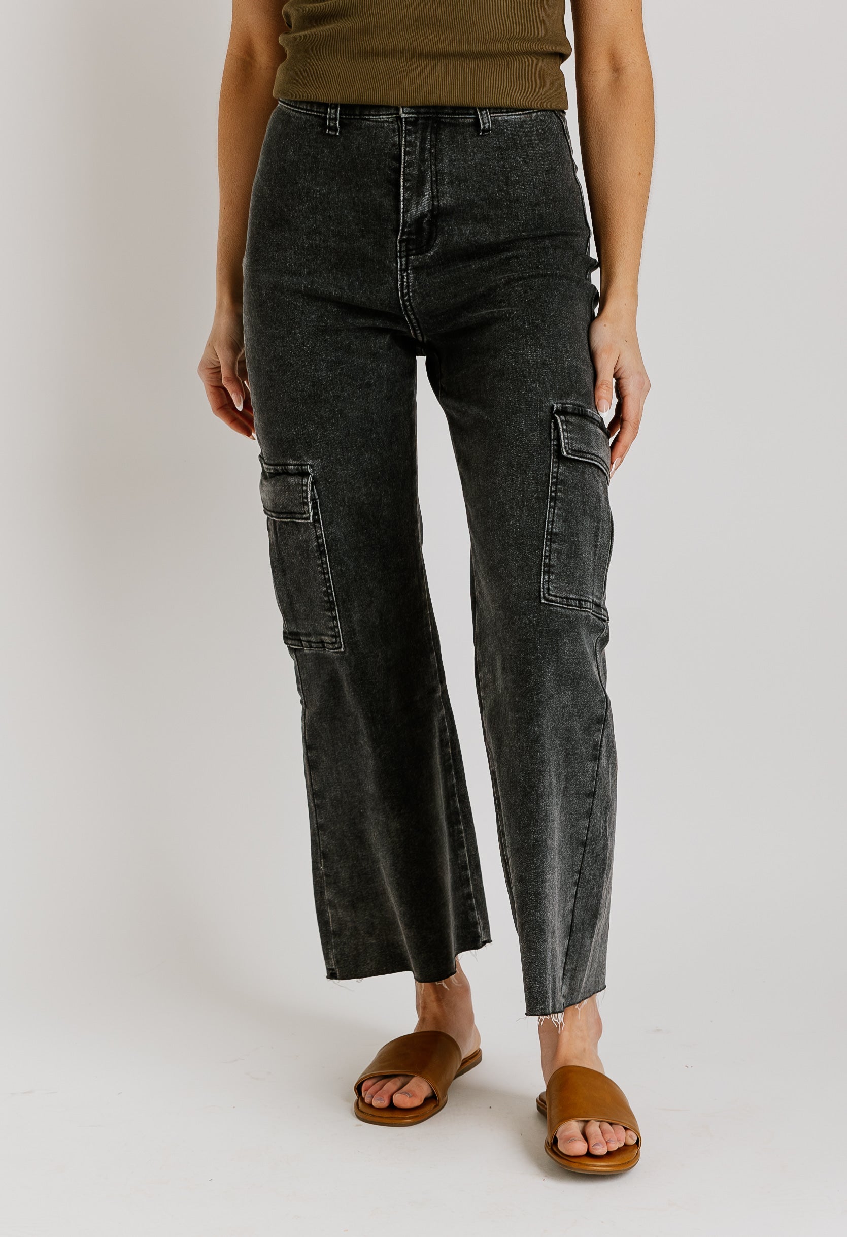 Mindy Cargo Jeans - BLACK - willows clothing CARGO PANT