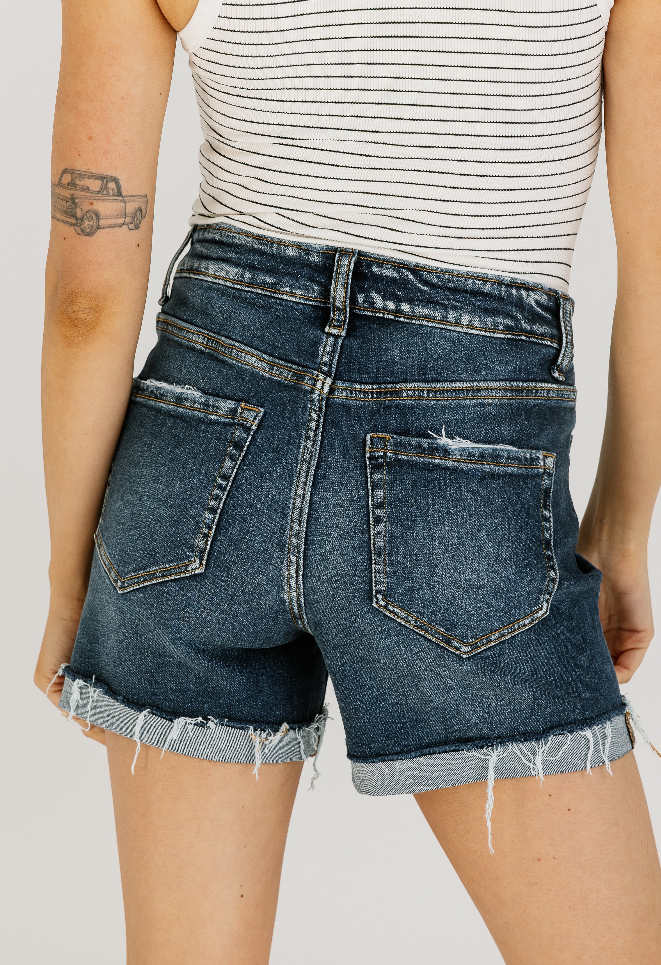 Skyler Denim Shorts - DARK - willows clothing Shorts