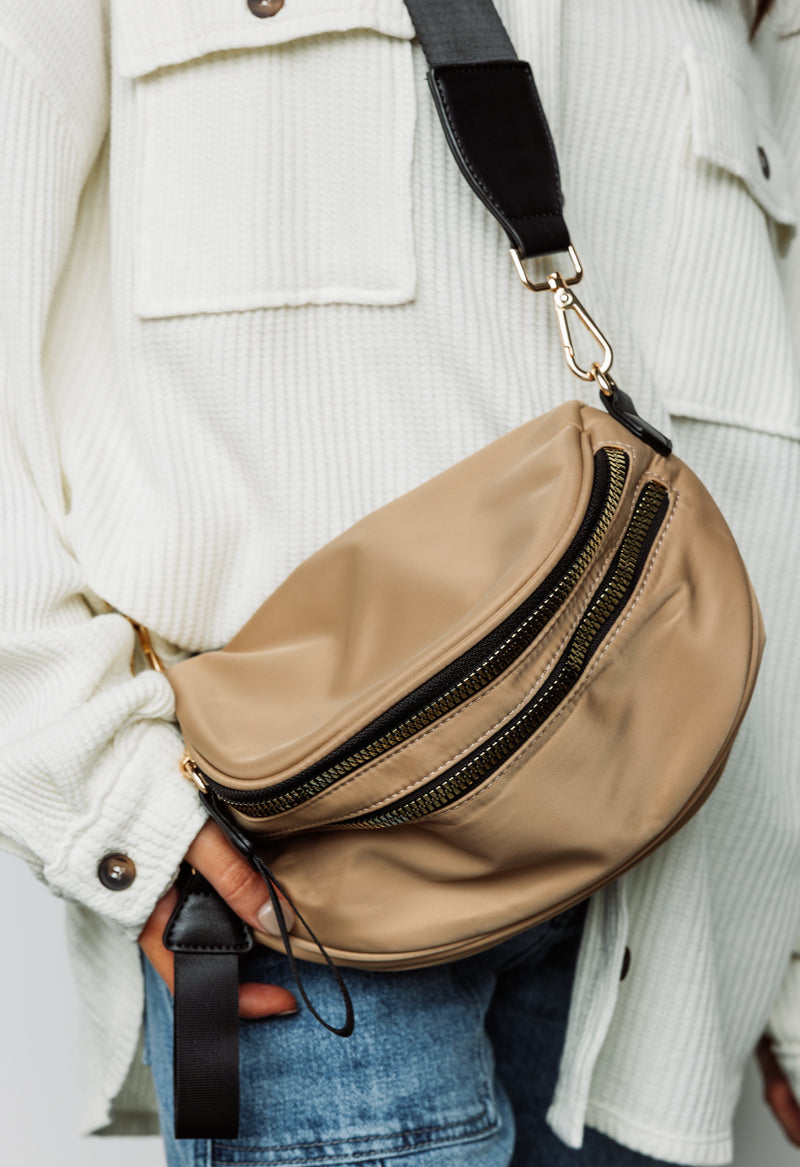 Trendy Fanny Pack - BEIGE - willows clothing Crossbody